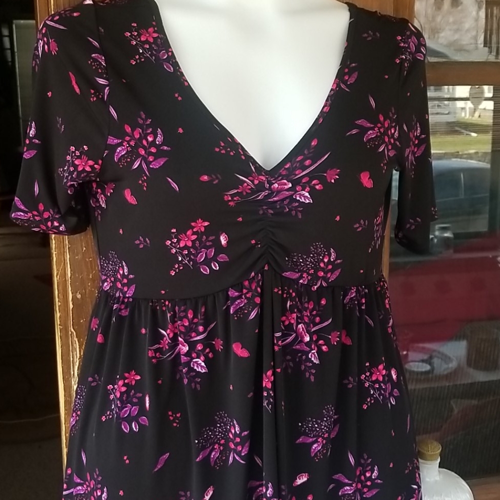 Torrid NWT.....super sweet blouse....LOVE IT